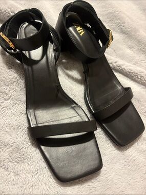 EUC Zara Black Square-Toe Ankle-Strap Heels with Block Heel Size 40